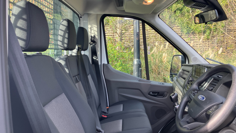 Ford Transit Chassis Cab Transit 470 L2 Diesel Rwd 2.0 EcoBlue 130ps Chassis Cab